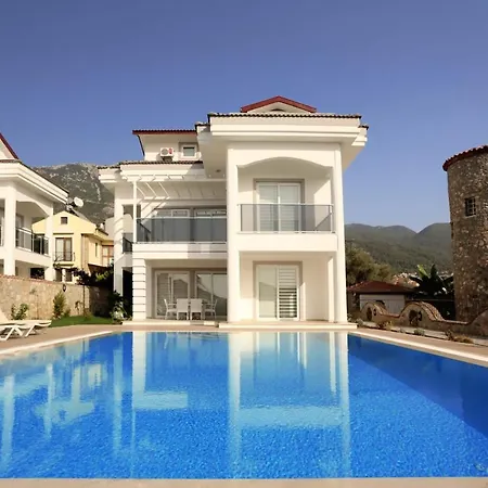 Nisan Ayinin Sonuna Kadar Kiralik Villa *